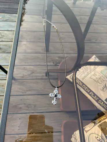 Handmade Y2K Punk Silver Black Cross Gothic pendant PU leather necklace