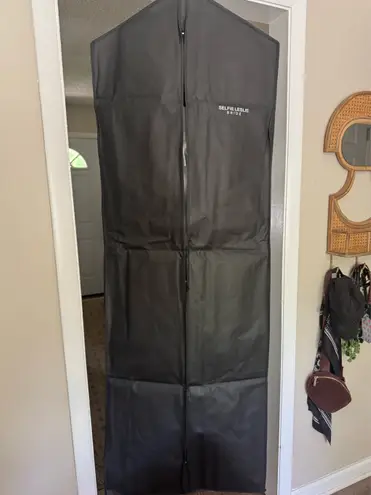 Selfie Leslie  White Dress 