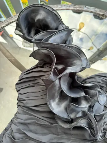 Cinderella Design One Shoulder Ruffle Evening Gown Prom Dress in Black - Size XL