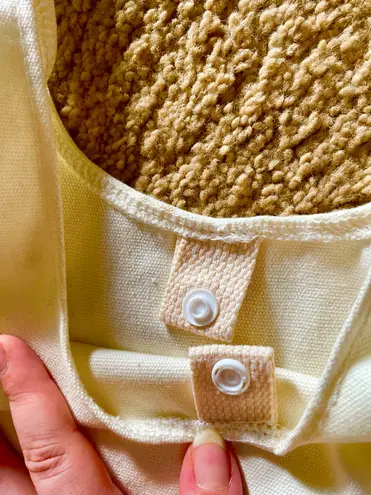 Cottagecore Slouchy Bag with Wood Anemone – White Beige Shoulder Tote