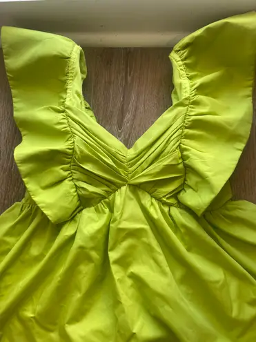 Entro green  ruffle sleeve dress