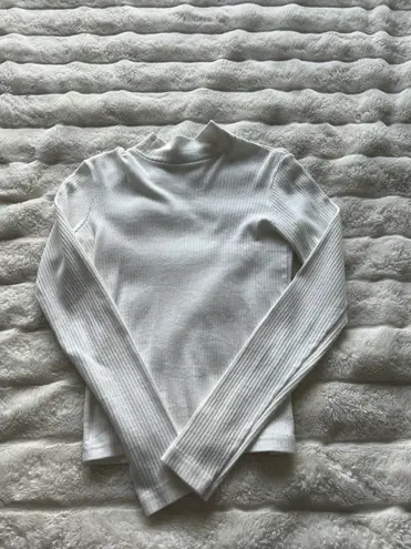 Brandy Melville White Turtleneck