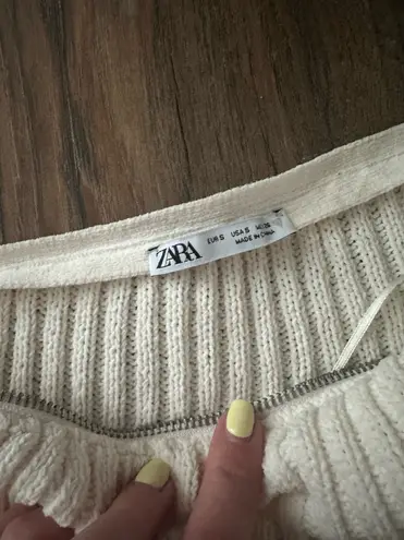 ZARA Zipper Sweater