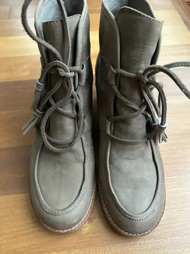 G.H. Bass &Co. Leather wedge ankle boot