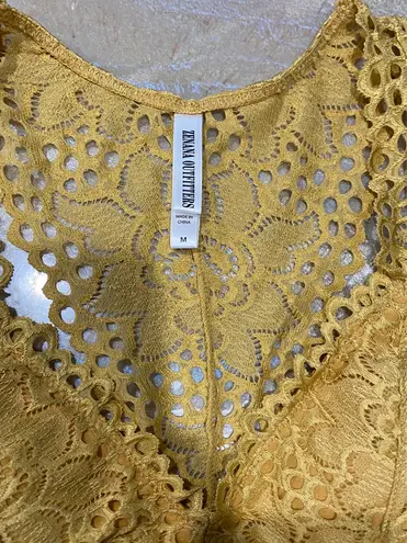 Zenana Outfitters Comfy Yellow Bralette Top Women’s Medium