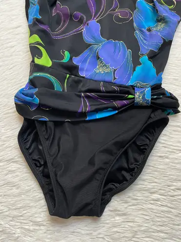 Vintage women’s inches away floral print one piece bathing suit Multi Size 10