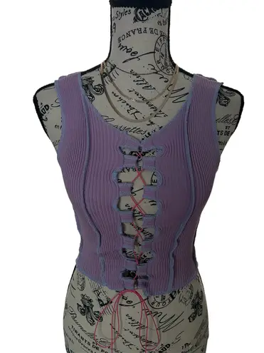 Brand New Lavender Peekaboo Top Purple Size M