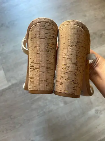 Schutz Gimenez Pearl Leather Strap And Cork 4” Heel Sandal Size 11B