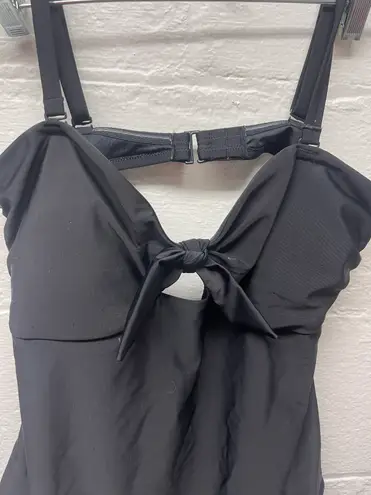 Old Navy Tie Front Keyhole Swimsuit