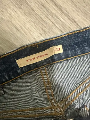 Levi's Wedgie Straight Jeans