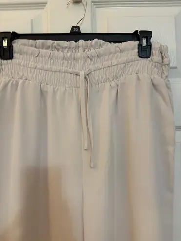 NWOT unbranded, cream color lined pants Tan Size XL