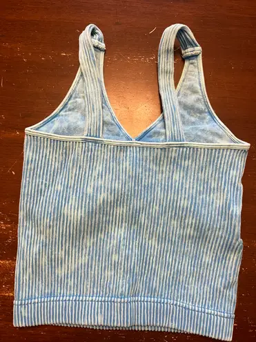 Zenana Outfitters Blue Cropped Tank