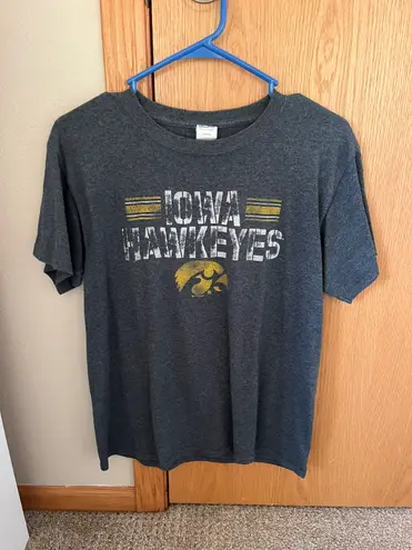 Gildan Grey Iowa Hawkeye Tshirt