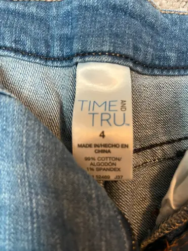 Time & Tru  denim shorts