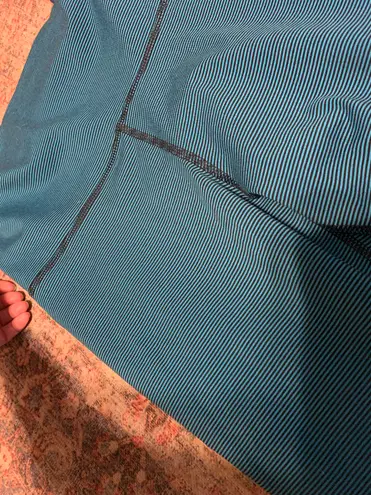 Nike Legend 2.0 Women’s Training Tights Blue And Black Striped Rare Pattern Size Small - Image 8