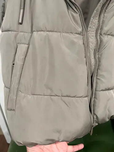 ZARA Gorpcore Cropped Hooded Puffer Coat Medium