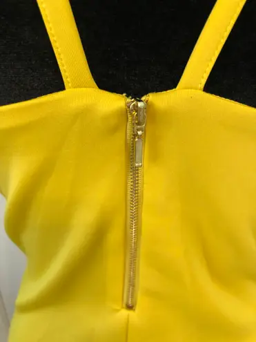 XOXO Yellow Woman Blouse beads Size M