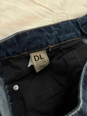 DL1961 Shorts