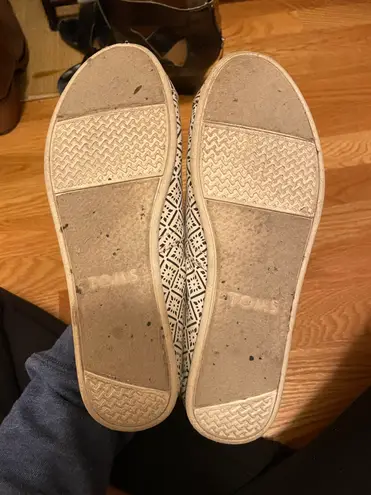 Toms White  Size 8