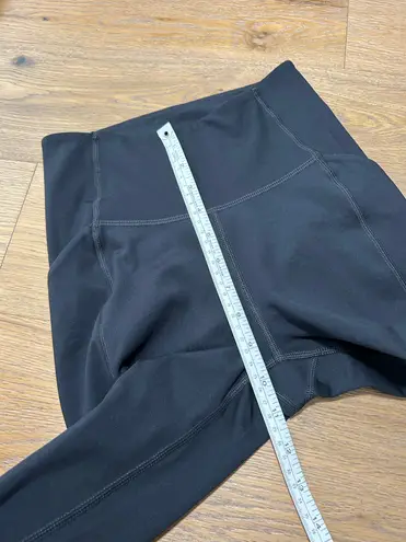 Girlfriend Collective XS leggings with pockets - black, 7/8 ankle.