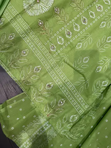 Indian kurta 3pc salwar kameez Embroidery Printed dress size L Color Green New Size L