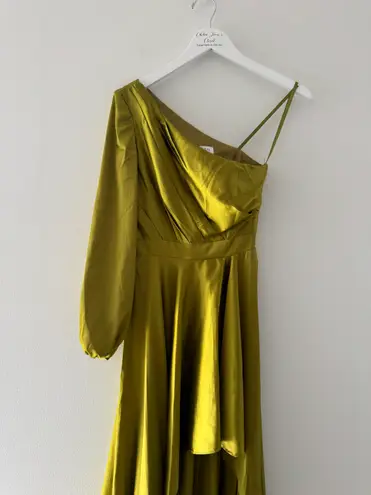 Mac Duggal Green High Low One Shoulder Gown