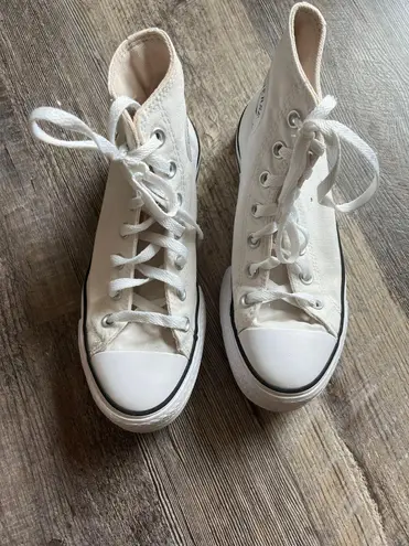 Converse Platform White