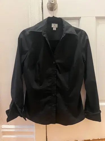 Worthington Classic Black Button Down Shirt 