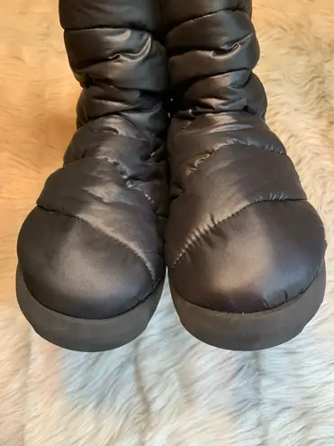 Piumestudio Luna Black Pillow Boot Womens 37/6.5 Ankle Bootie Vegan