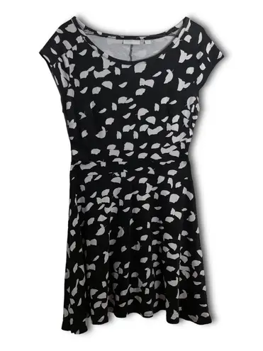 New York And Company Black White Leaf Print Polka Dot Short Sleeve Mini Dress
