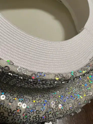 SQUAD SILVER SEQUIN FESTIVAL TRUCKER HAT