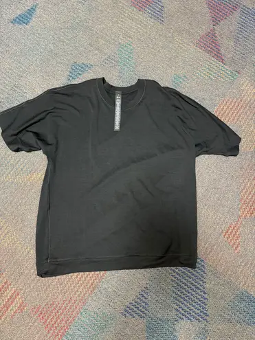 Lululemon T-Shirt