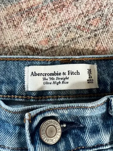 Abercrombie & Fitch Straight Ultra High Rise Jeans