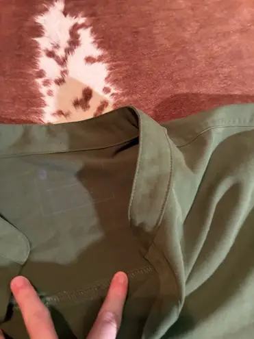 FIGS  technical scrub top  size medium  It's the sleeveless top! - Image 3