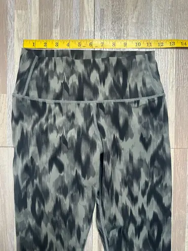 Varley Luna High Ruse Leggings in Watercolor Aztec Animal Print, Size XS