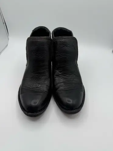 Born Shoes Born Women’s Black Leather Rachelle Ankle Boot Sz 6