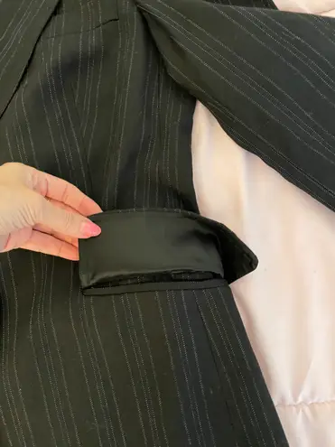 United Colors Of Benetton Made in Italy of Benetton Black Striped Wool Blend Jacket Blazer, size 42 or US 6