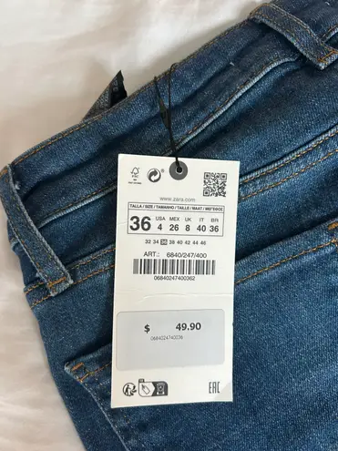 ZARA Mid Rise Cropped Flare Jeans