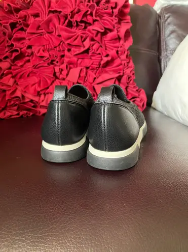 Life Stride women’s Hailey slip on sneaker size 6 brand new