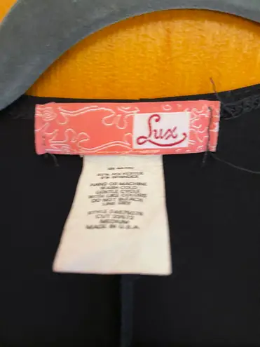 Luxe Black Butterfly Sleeve Dress - Image 3