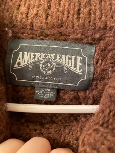 American Eagle brown mock neck sweater