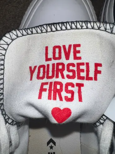 Converse low top platform Valentine’s day - Image 3