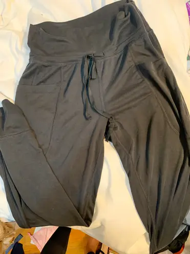 Fabletics Joggers