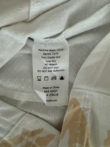 SanSoleil EUC Ladies SolCool Print Zip Collared Golf Sun Shirt. MSRP $104