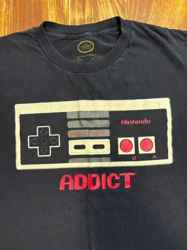 Nintendo Addict Tshirt