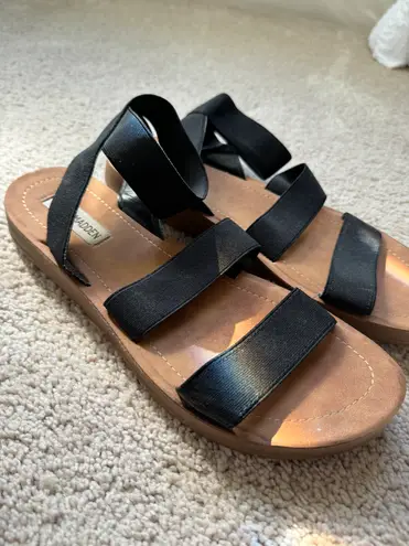 Steve Madden Haiti Black Strap Sandal