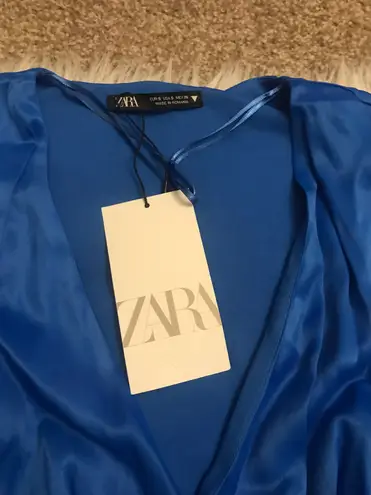 ZARA New with tags Blue  Satin Effects Belted dress.