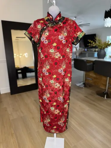 Sue’s Fashion Cheongsam Chinese Satin Short Sleeve Slim Maxi Dress. Size Medium