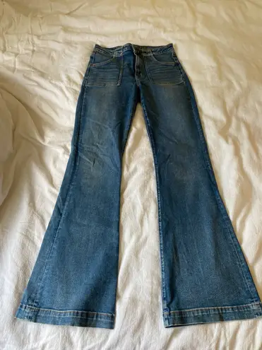 American Eagle Outfitters Flare Jeans