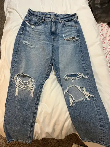 American Eagle Mom Jeans